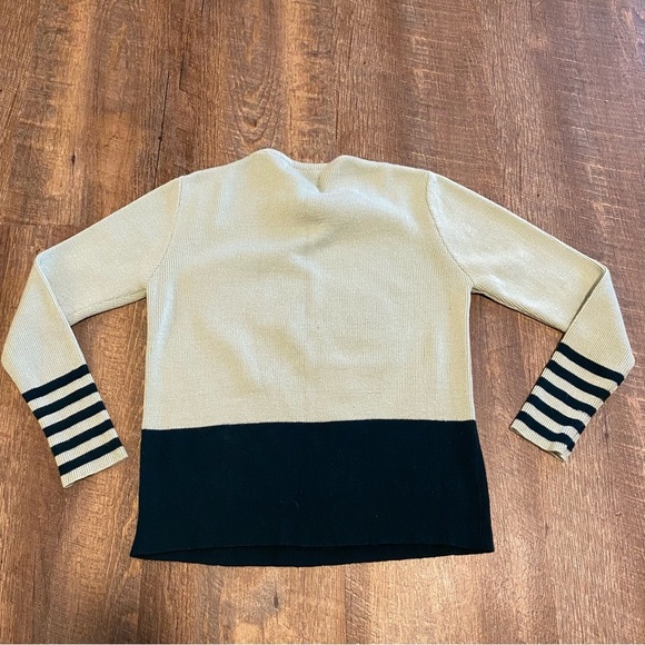 Vintage 70s Laurel and Hardy Graphic Sweater - Picture 7 of 9